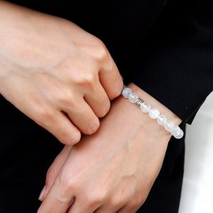 vòng đá moonstone trắng 8li